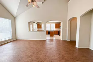 8014 Amesbury Ln, Rowlett, TX 75089 - Photo 3