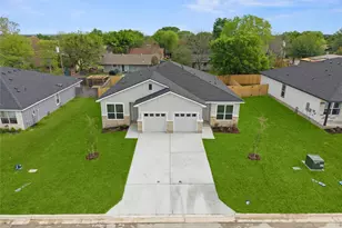 614 Campus St, Troy, TX 76579 - Photo 3