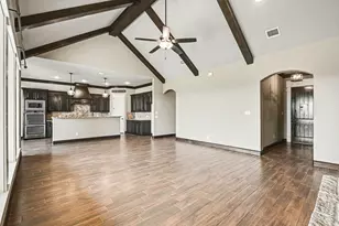 104 Stanford Ln, Springtown, TX 76082 - Photo 13