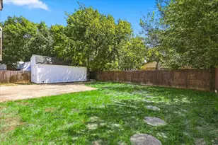 420 Vincent St, Cedar Hill, TX 75104 - Photo 23