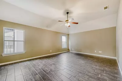 104 Lyndsey Court, Boyd, TX 76023 - Photo 9