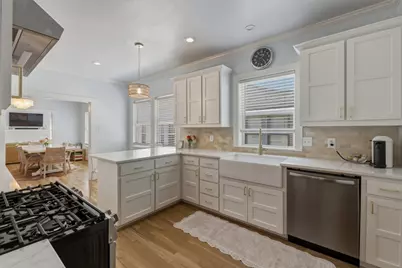 5247 Goodwin Avenue, Dallas, TX 75206 - Photo 15