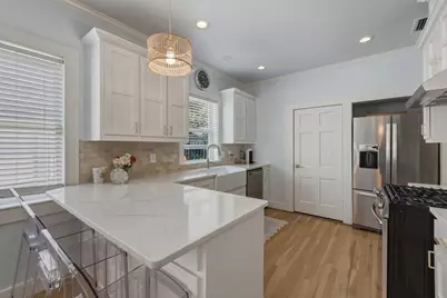 5247 Goodwin Avenue, Dallas, TX 75206 - Photo 13