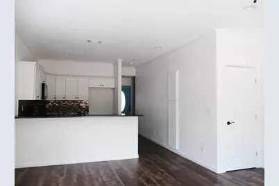 410 E 8th Street #2, Bonham, TX 75418 - Photo 7