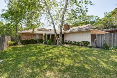 9935 Knoll Krest Drive, Dallas, TX 75238 - Photo 23