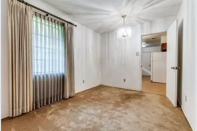 9935 Knoll Krest Drive, Dallas, TX 75238 - Photo 7