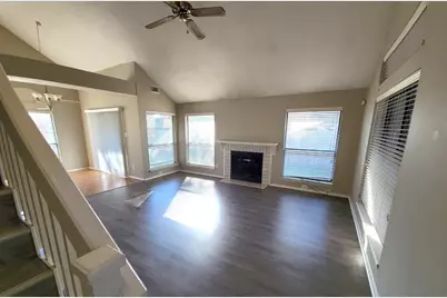 6301 Fairlane Drive, Arlington, TX 76001 - Photo 5