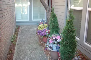 708 Carriage Way, Duncanville, TX 75137 - Photo 3