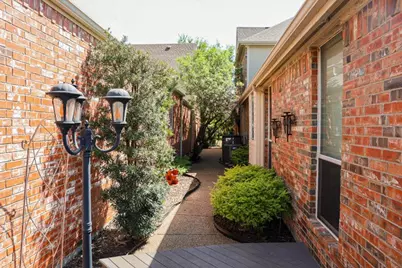 2313 Canyon Creek Drive, McKinney, TX 75072 - Photo 5