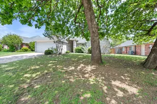 2906 Yukon Dr, Corinth, TX 76210 - Photo 25