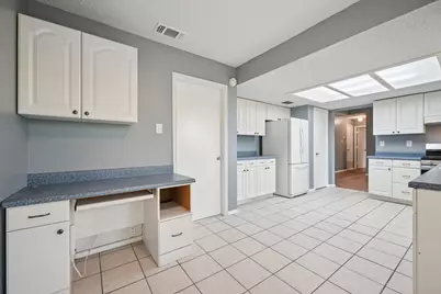 63 Robins Nest Drive, Hickory Creek, TX 75065 - Photo 13