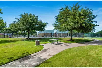 404 Calder Street, Waco, TX 76712 - Photo 33