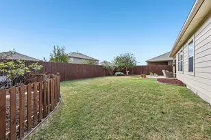 1305 Savannah Ridge Dr, Princeton, TX 75407 - Photo 31