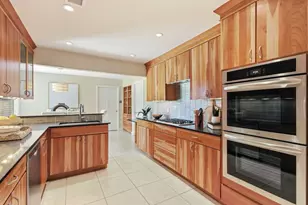 237 Woodcrest Dr, Richardson, TX 75080 - Photo 15