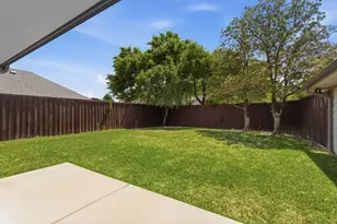 237 Woodcrest Dr, Richardson, TX 75080 - Photo 9