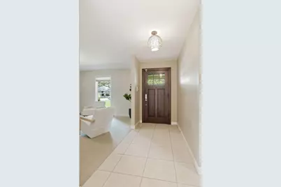 237 Woodcrest Drive, Richardson, TX 75080 - Photo 3