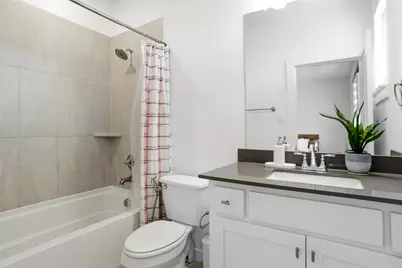 695 Vista Del Lago Drive, Lewisville, TX 75067 - Photo 33