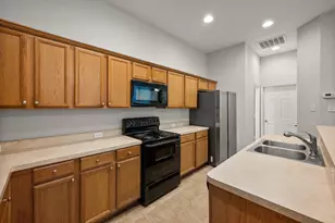 1414 Ravenwood Dr, Mansfield, TX 76063 - Photo 11