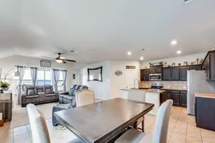 9321 Castorian Dr, Fort Worth, TX 76131 - Photo 9