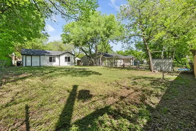 8225 Carlos Street, White Settlement, TX 76108 - Photo 25
