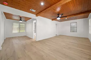 8225 Carlos St, White Settlement, TX 76108 - Photo 13