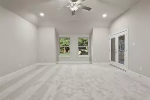 8512 Fresh Mdws Rd, North Richland Hills, TX 76182 - Photo 29