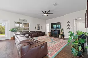 3117 Arbor View Dr, Burleson, TX 76028 - Photo 11