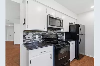 201 Bluebird Circle, Denton, TX 76209 - Photo 11