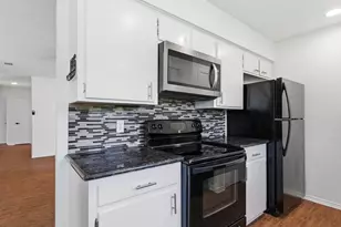 201 Bluebird Cir, Denton, TX 76209 - Photo 11