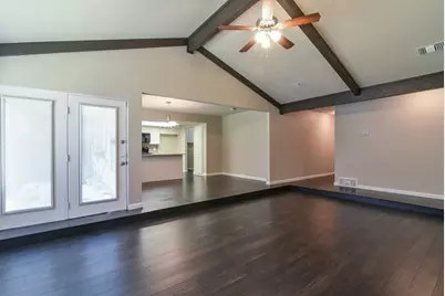 1808 Overbrook Drive, Arlington, TX 76014 - Photo 11