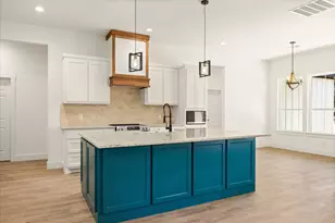 380 Schooner Way, Bluff Dale, TX 76433 - Photo 15