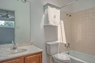 635 Haines Ave, Dallas, TX 75208 - Photo 17