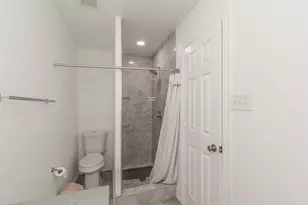 904 Sherman St, Tioga, TX 76271 - Photo 27