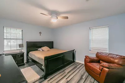 904 Sherman Street, Tioga, TX 76271 - Photo 23