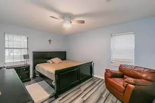 904 Sherman St, Tioga, TX 76271 - Photo 23