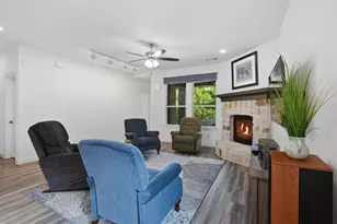 1225 Shire Dr, Aubrey, TX 76227 - Photo 7