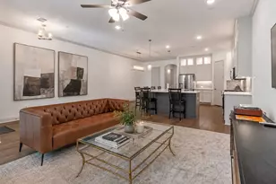 1900 Melinda Ln, Farmers Branch, TX 75234 - Photo 5
