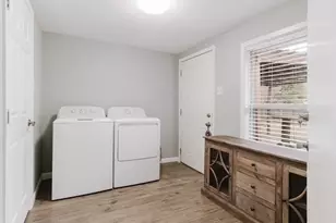3438 Princeton Dr, Irving, TX 75062 - Photo 21