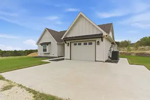 3695 Beacon Lake Dr, Bluff Dale, TX 76433 - Photo 3