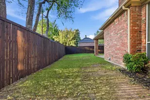 17431 Woods Edge Dr, Dallas, TX 75287 - Photo 33