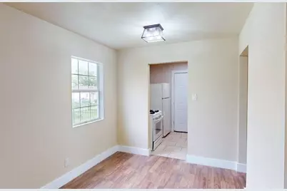 2640 Berryhill Drive, Fort Worth, TX 76105 - Photo 15