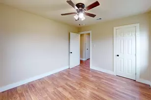 2640 Berryhill Dr, Fort Worth, TX 76105 - Photo 9