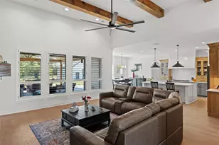 2012 Southern Rise Ct, Granbury, TX 76049 - Photo 7