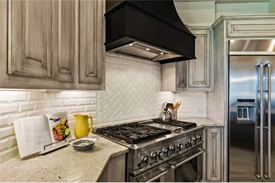 110 Live Oak Court, Willow Park, TX 76087 - Photo 9