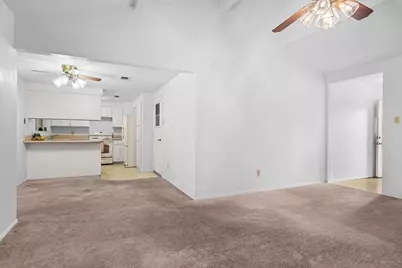 801 Meadowlark Drive, Mansfield, TX 76063 - Photo 5