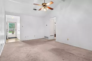 801 Meadowlark Dr, Mansfield, TX 76063 - Photo 3