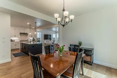 4820 Cumberland Circle, Carrollton, TX 75010 - Photo 9