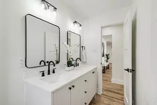 9011 Liptonshire Dr, Dallas, TX 75238 - Photo 29