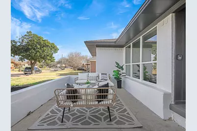 9011 Liptonshire Drive, Dallas, TX 75238 - Photo 37