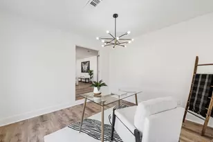 9011 Liptonshire Dr, Dallas, TX 75238 - Photo 5